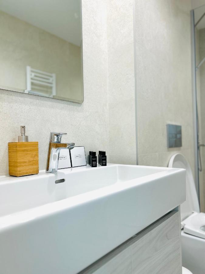 בלגרד Luxury Waterfront View - BW Apartment River View מראה חיצוני תמונה