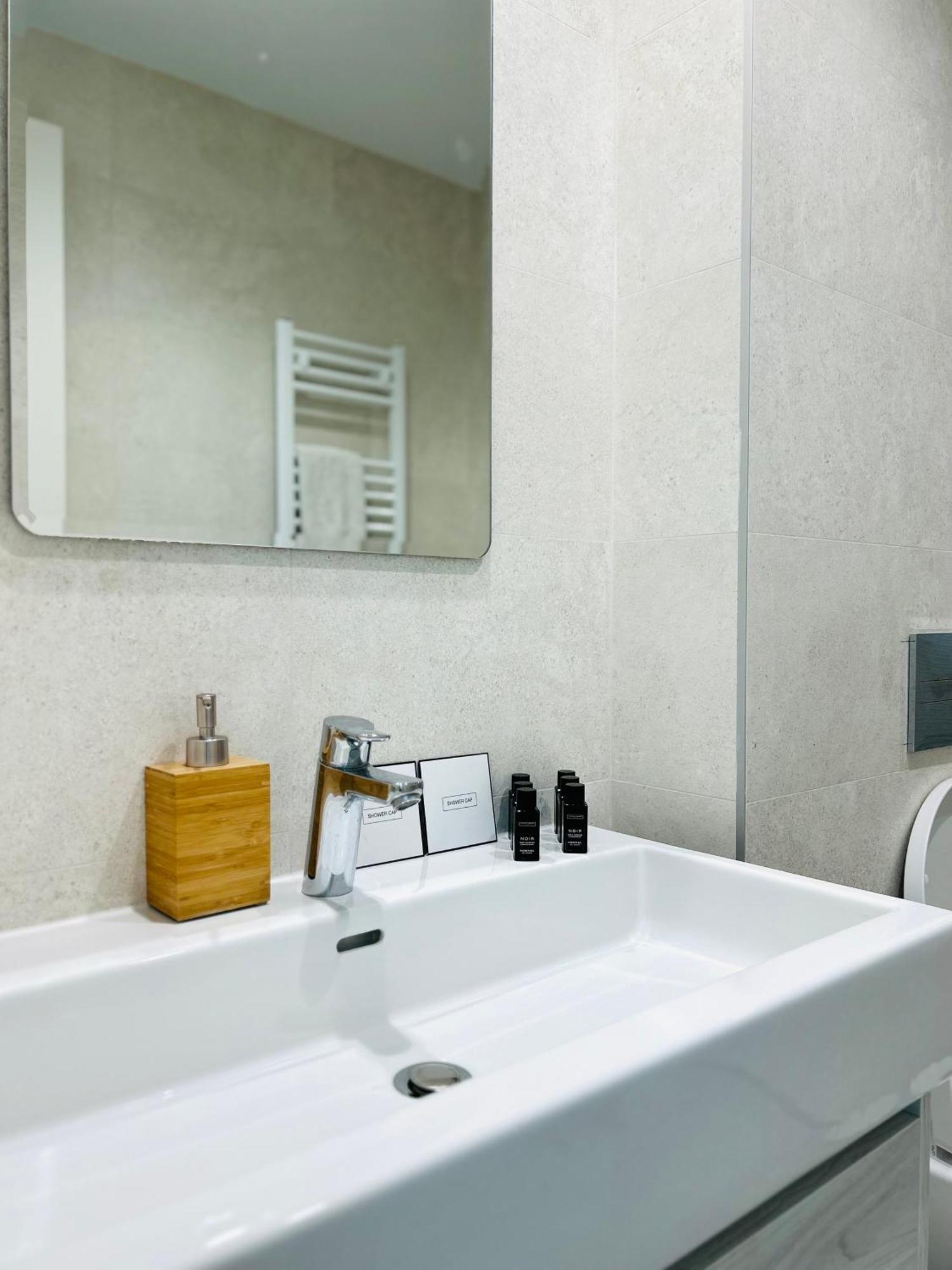 בלגרד Luxury Waterfront View - BW Apartment River View מראה חיצוני תמונה